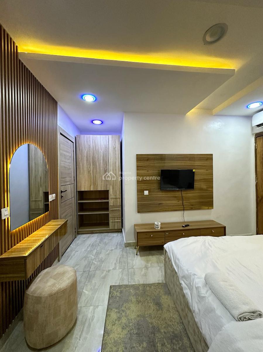Fully Furnished 3 Bedroom Apartment, Lekki Phase 1, Lekki, Lagos, Flat / Apartment for Sale