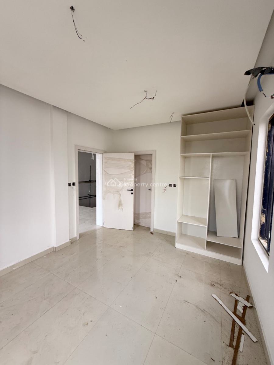 Fully Serviced 4 Bedroom Luxury Maisonette Duplex with Lifts, Swimming, Ikoyi, Lagos, Block of Flats for Sale