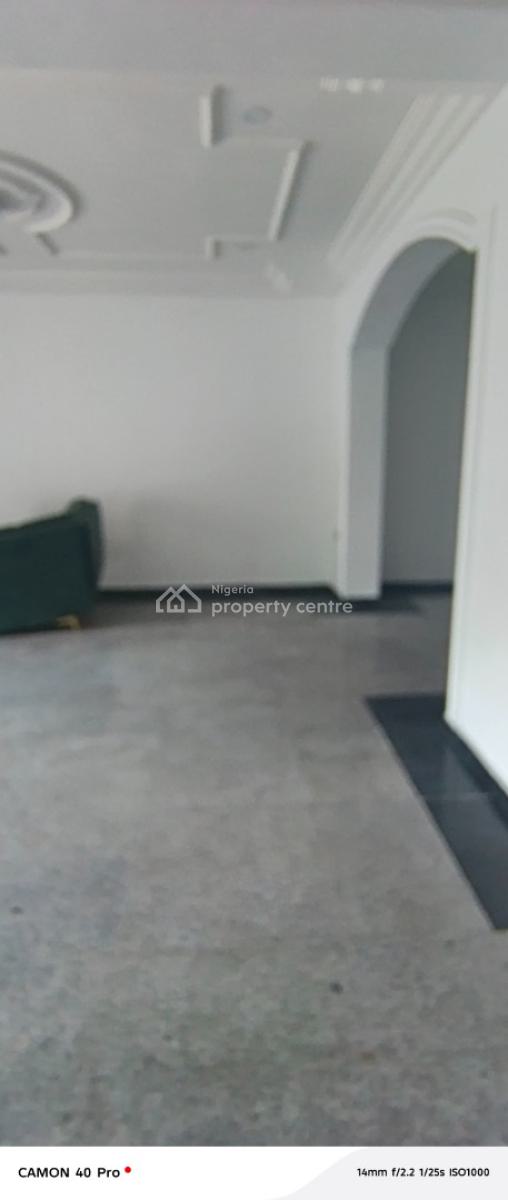 Luxury 3 Bed with Bq in Lekki Phase 1, Chief Collins Street Off Fola Osibo, Lekki Phase 1, Lekki, Lagos, Flat / Apartment for Rent