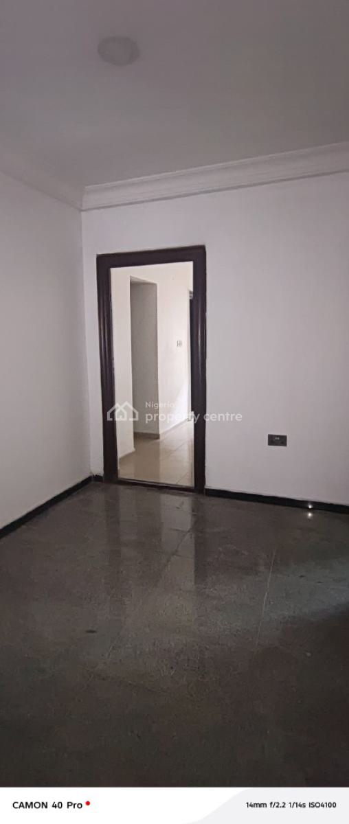 Luxury 3 Bed with Bq in Lekki Phase 1, Chief Collins Street Off Fola Osibo, Lekki Phase 1, Lekki, Lagos, Flat / Apartment for Rent