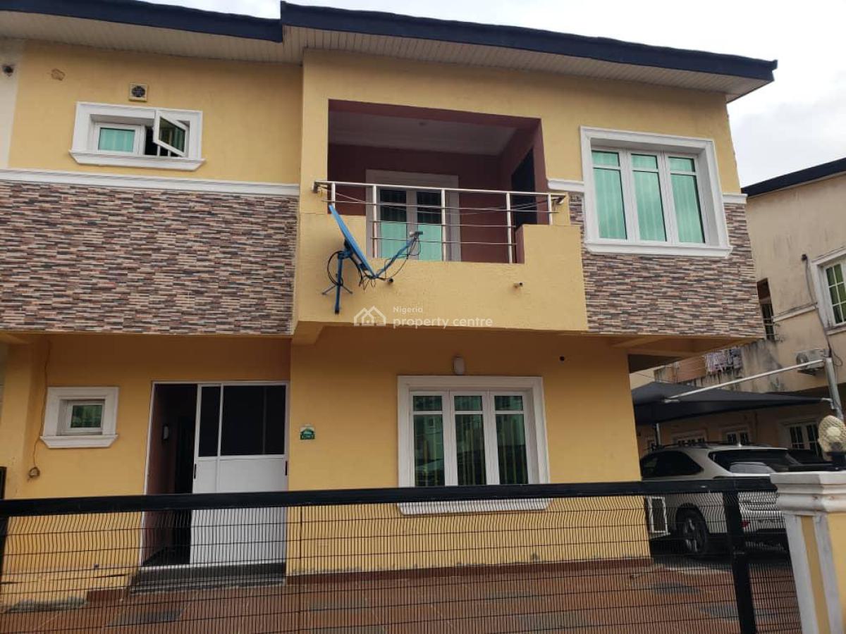 Well Maintained 4 Bedroom Semi Detached Duplex with Bq, 2nd Toll Gate, Chevron, Lekki, Lagos, Semi-detached Duplex for Sale