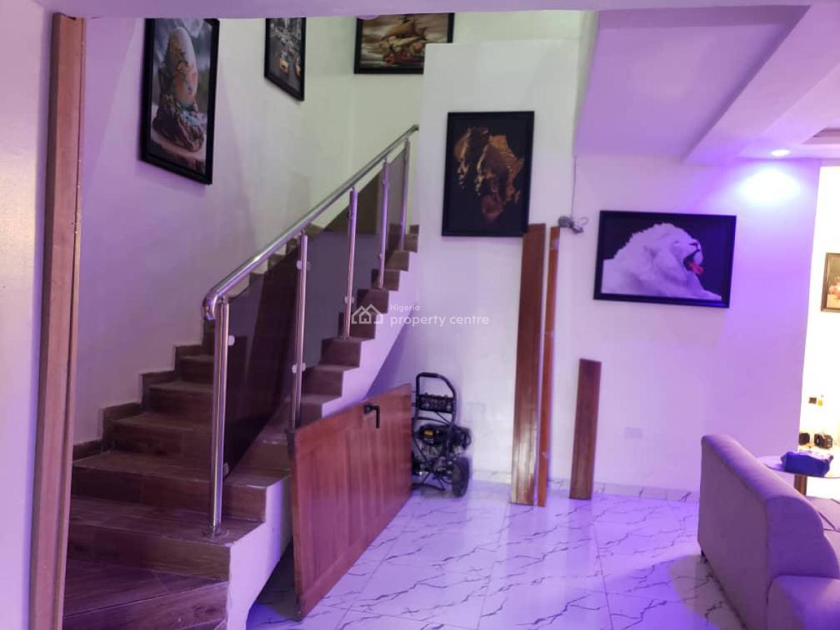 Well Maintained 4 Bedroom Semi Detached Duplex with Bq, 2nd Toll Gate, Chevron, Lekki, Lagos, Semi-detached Duplex for Sale