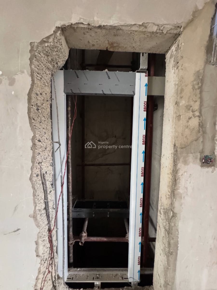 Luxury 2 Bedroom Apartment with Bq, Ikota, Lekki, Lagos, Block of Flats for Sale