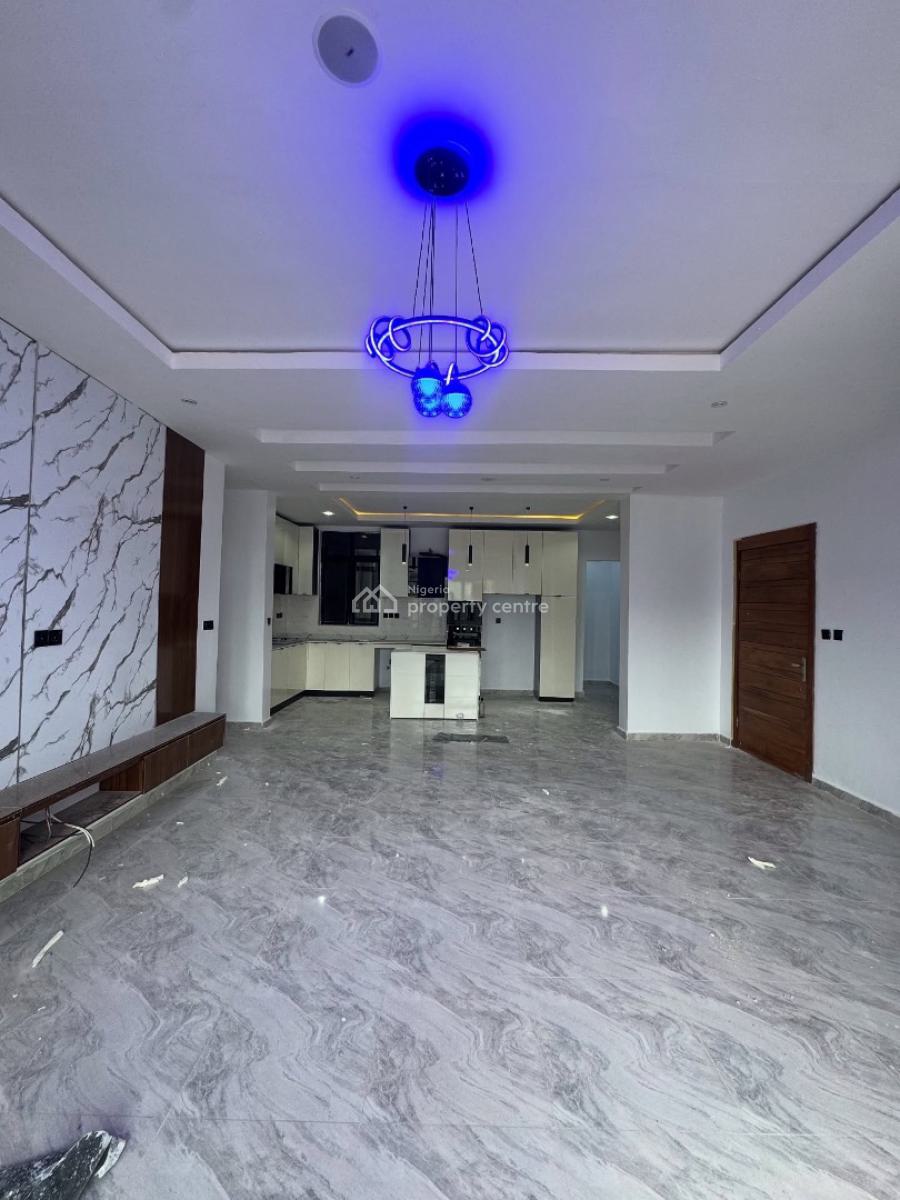Luxury 2 Bedroom Apartment with Bq, Ikota, Lekki, Lagos, Block of Flats for Sale