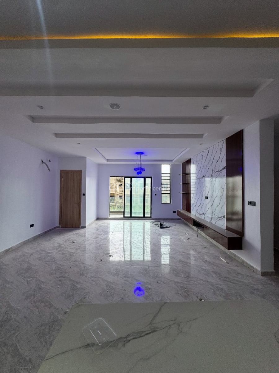Luxury 2 Bedroom Apartment with Bq, Ikota, Lekki, Lagos, Block of Flats for Sale