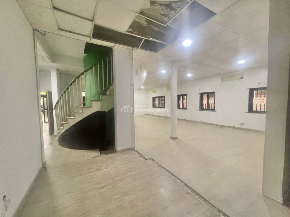 Well Maintained 5 Bedroom Semi Detached Duplex with Service Quarters, Lekki Phase 1, Lekki, Lagos, Semi-detached Duplex for Rent