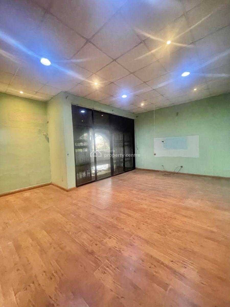 Well Maintained 5 Bedroom Semi Detached Duplex with Service Quarters, Lekki Phase 1, Lekki, Lagos, Semi-detached Duplex for Rent