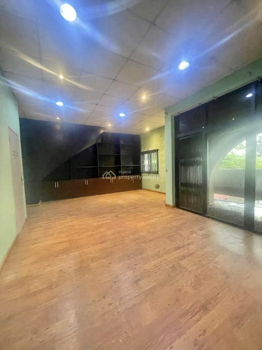 Well Maintained 5 Bedroom Semi Detached Duplex with Service Quarters, Lekki Phase 1, Lekki, Lagos, Semi-detached Duplex for Rent