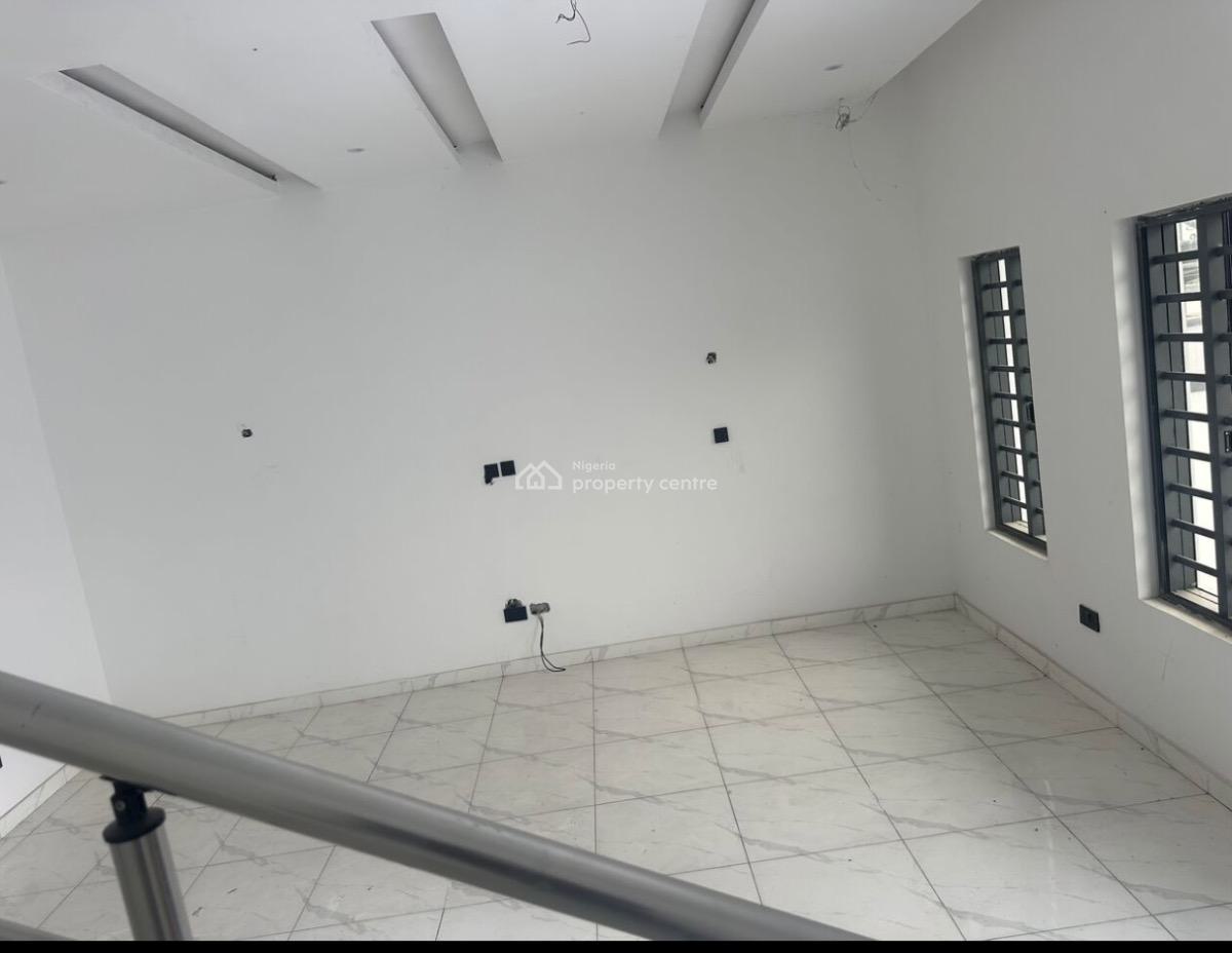 3bedroom Terrace with a Room Boys Quarte, Spring Valley Estate Ajah, Lekki Epe Express Way ., Ajah, Lagos, Terraced Duplex for Sale