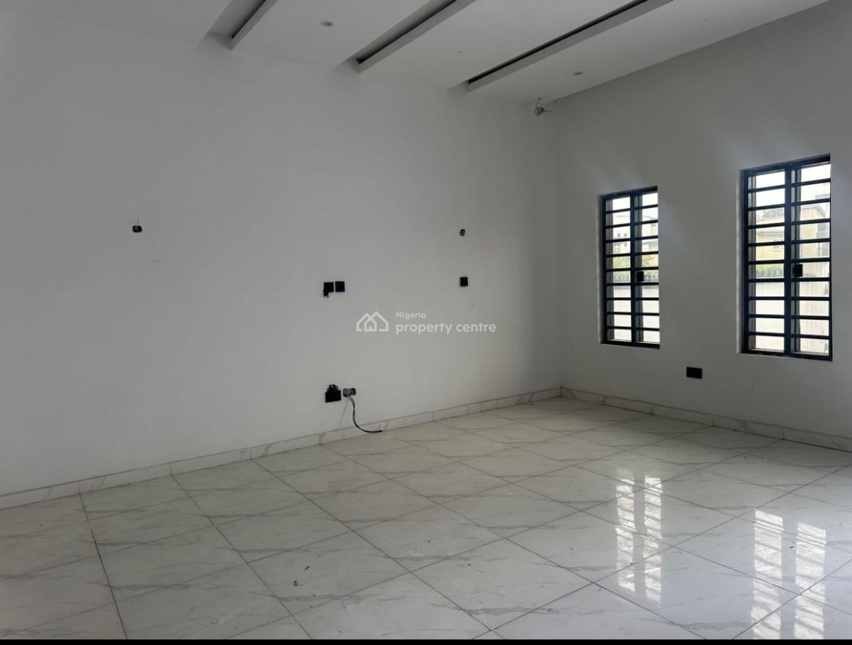 3bedroom Terrace with a Room Boys Quarte, Spring Valley Estate Ajah, Lekki Epe Express Way ., Ajah, Lagos, Terraced Duplex for Sale