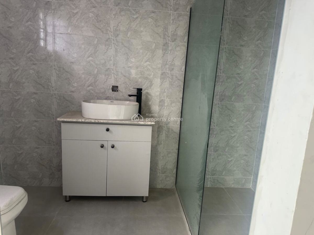 3bedroom Terrace with a Room Boys Quarte, Spring Valley Estate Ajah, Lekki Epe Express Way ., Ajah, Lagos, Terraced Duplex for Sale