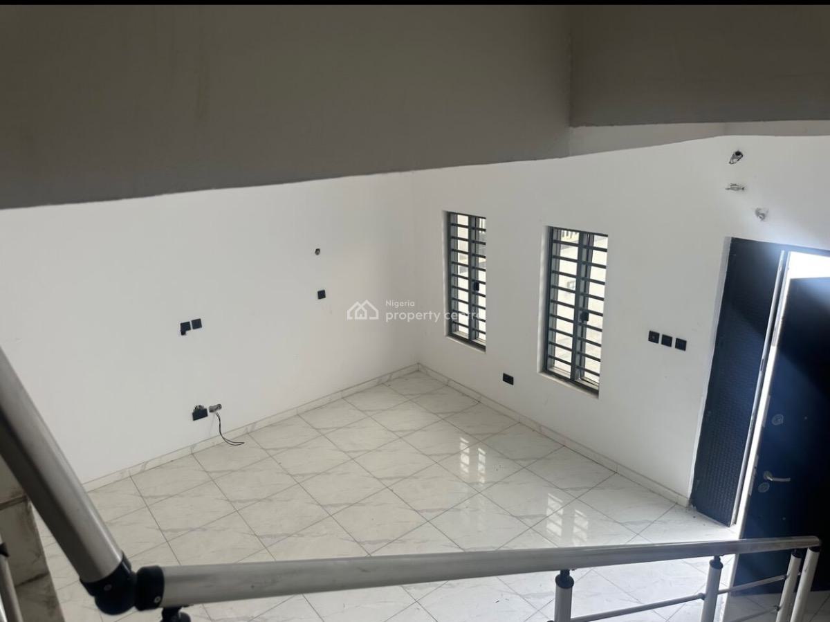 3bedroom Terrace with a Room Boys Quarte, Spring Valley Estate Ajah, Lekki Epe Express Way ., Ajah, Lagos, Terraced Duplex for Sale