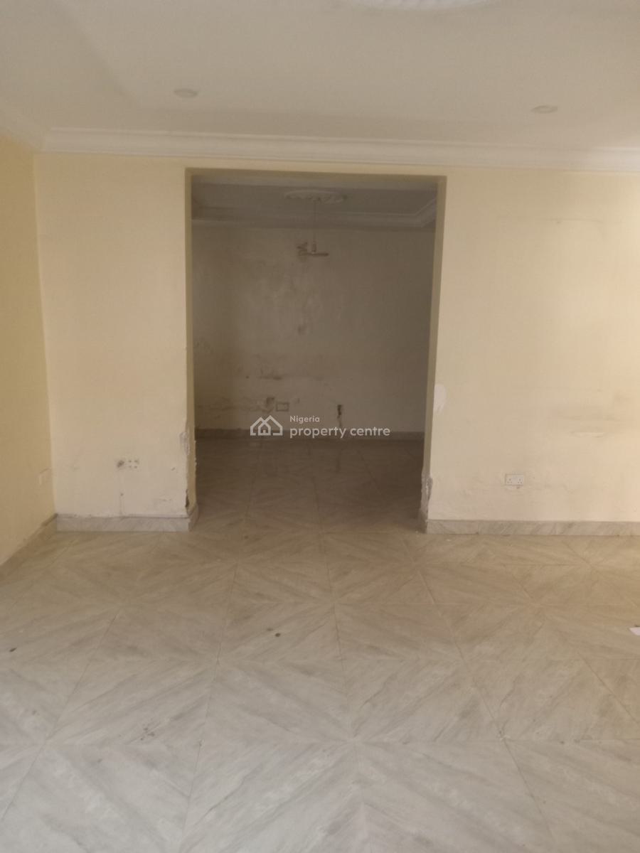 a Good Serviced 3 Bedroom Terrace Duplex + 1bq, Utako, Abuja, Terraced Duplex for Rent