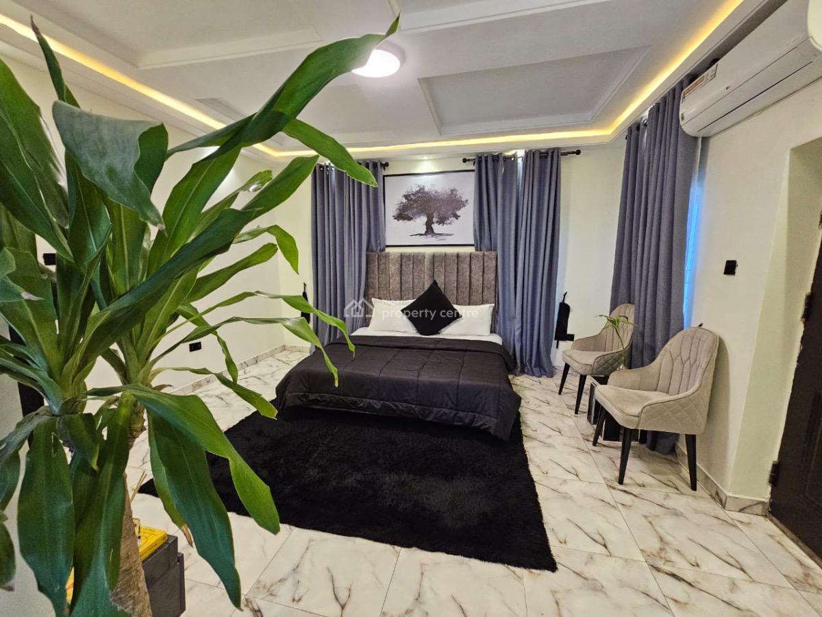 Luxury Three Bedroom with Swimming Pool, Airport Road, Ikeja, Lagos, Flat / Apartment Short Let