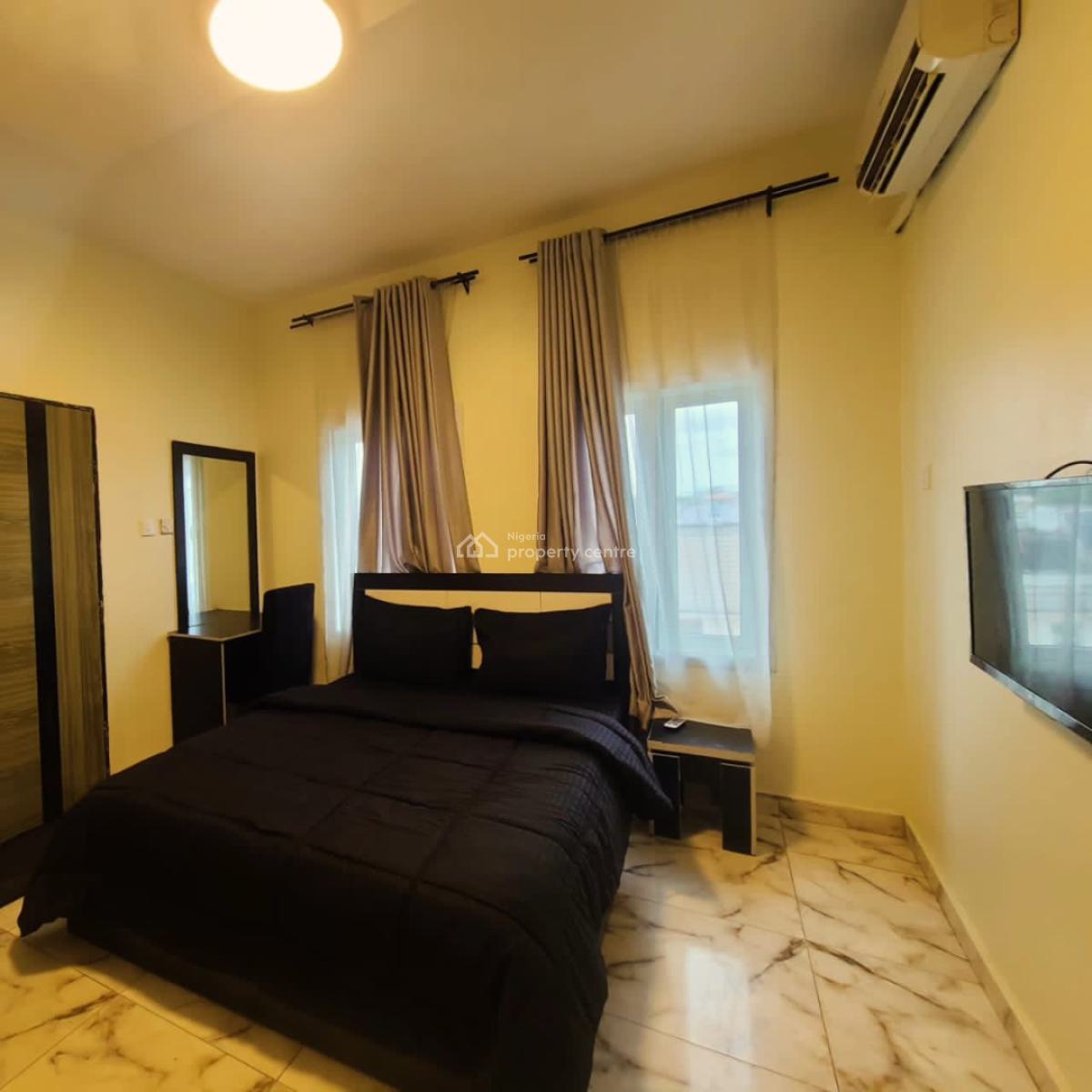 Luxury Three Bedroom with Swimming Pool, Airport Road, Ikeja, Lagos, Flat / Apartment Short Let