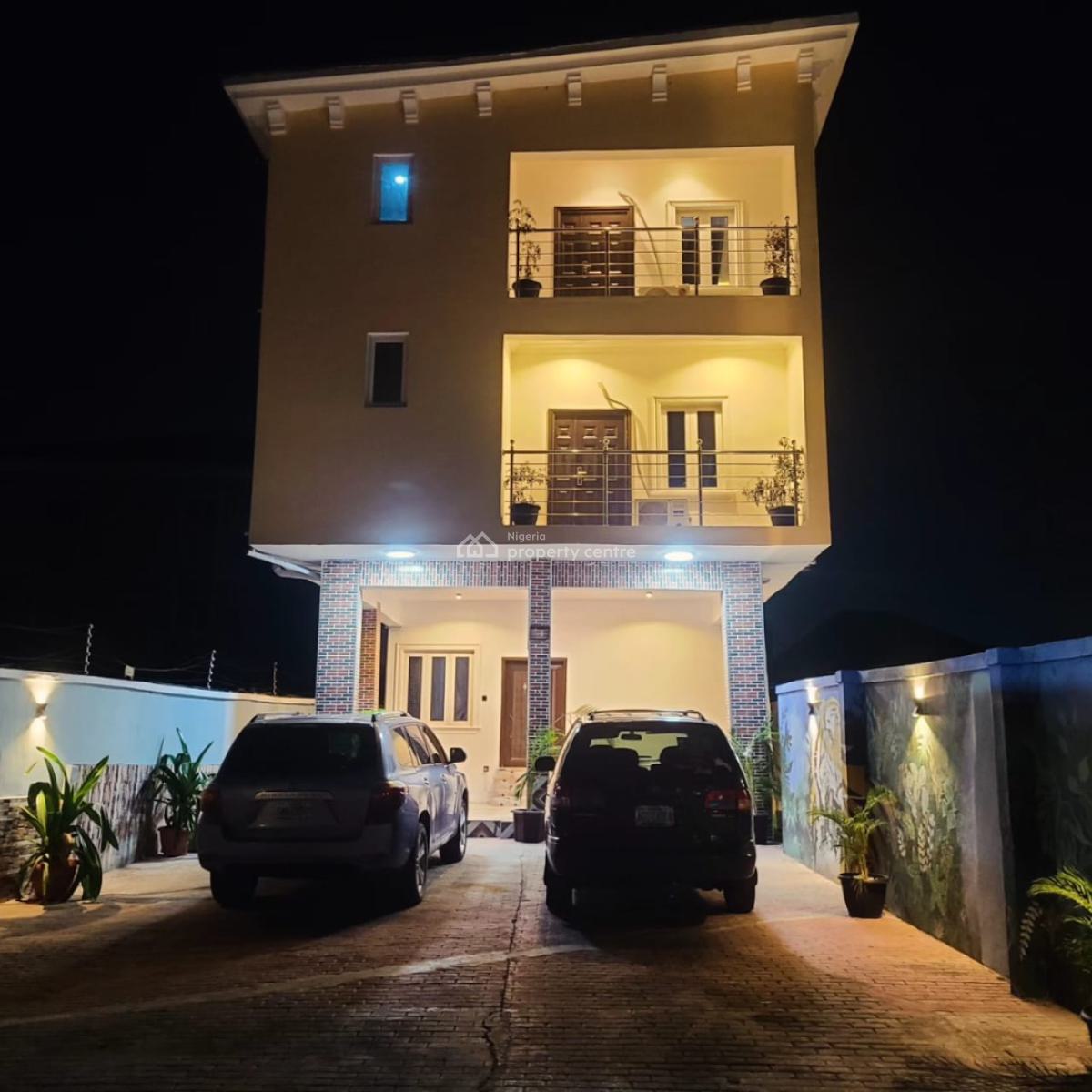 Luxury Three Bedroom with Swimming Pool, Airport Road, Ikeja, Lagos, Flat / Apartment Short Let