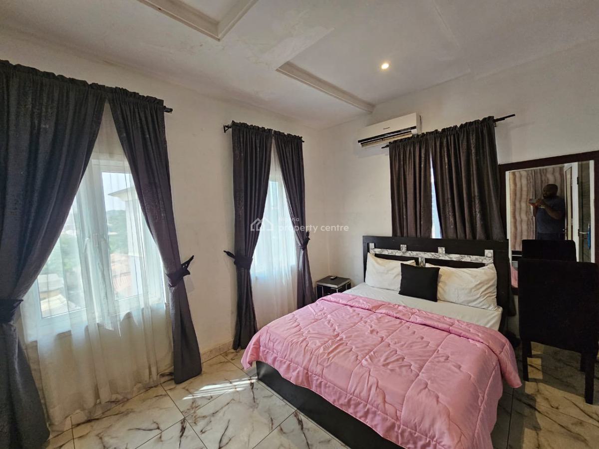 Luxury Three Bedroom with Swimming Pool, Airport Road, Ikeja, Lagos, Flat / Apartment Short Let