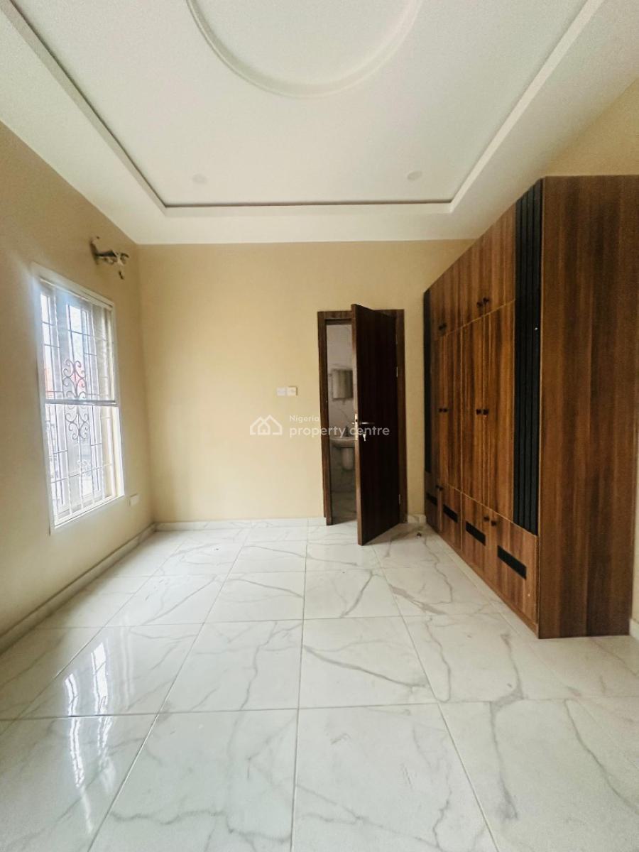 Spaciously Built 5 Bedroom Fully Detached Duplex with a Bq, Gra Phase 2, Magodo, Lagos, Detached Duplex for Sale