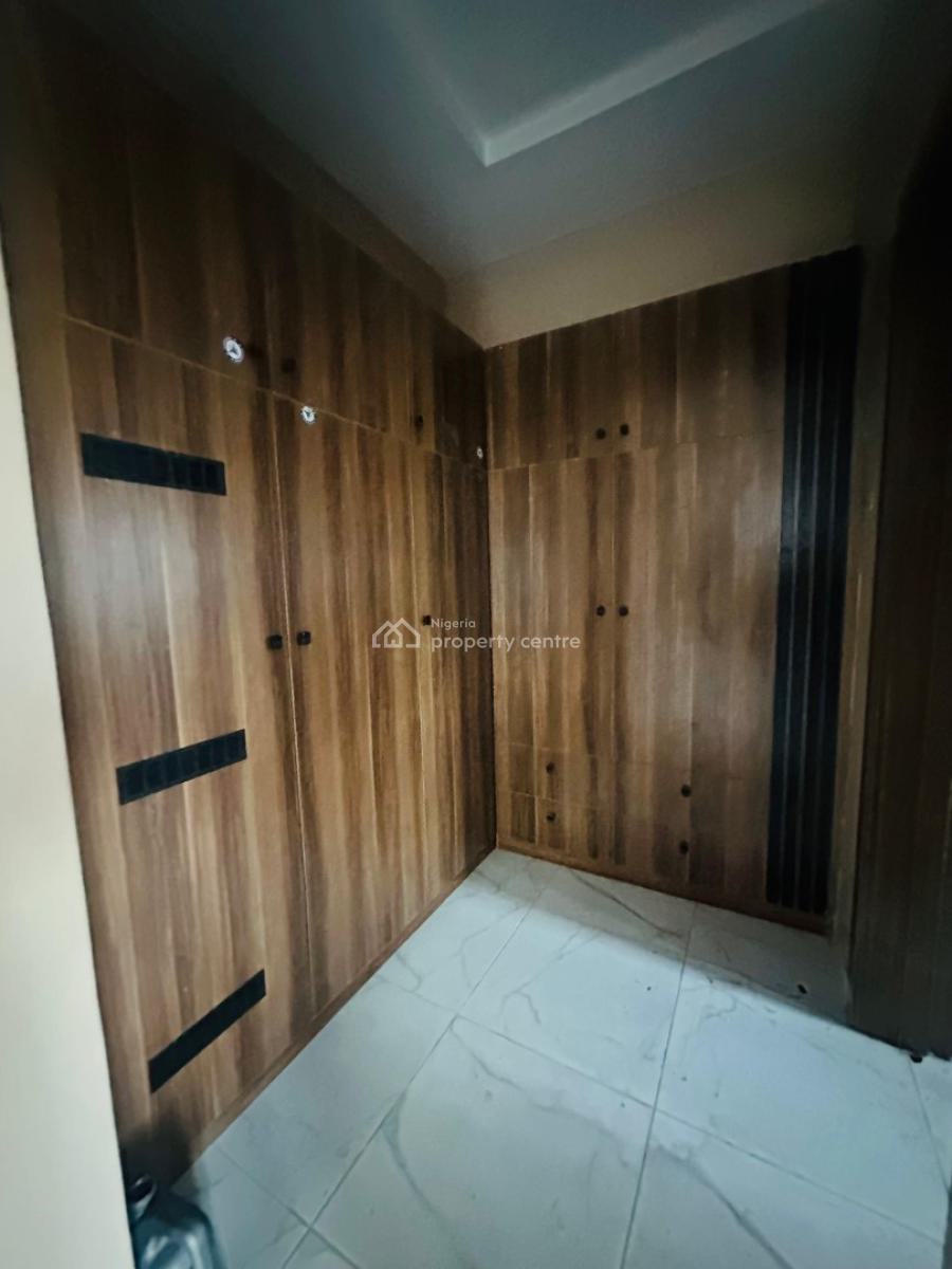 Spaciously Built 5 Bedroom Fully Detached Duplex with a Bq, Gra Phase 2, Magodo, Lagos, Detached Duplex for Sale