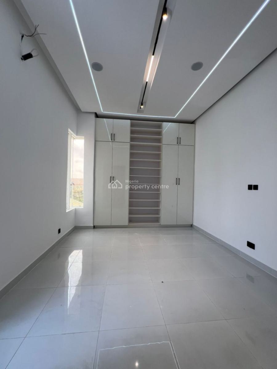 5bedroom Detached Duplex with Swimming Pool in Ologolo Lekki, Ologolo Lekki, Ologolo, Lekki, Lagos, Detached Duplex for Sale