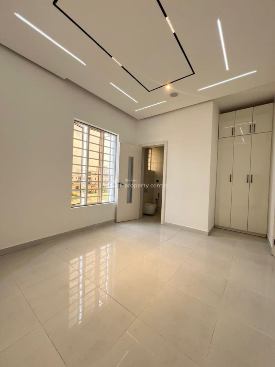 5bedroom Detached Duplex with Swimming Pool in Ologolo Lekki, Ologolo Lekki, Ologolo, Lekki, Lagos, Detached Duplex for Sale