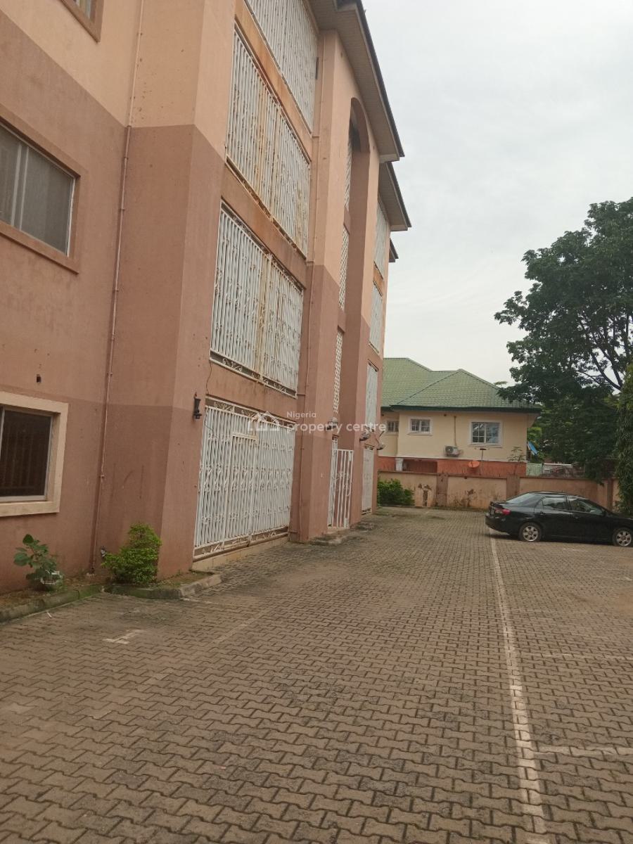 a Good Spacious 3bedroom Flat for Office Use Only., Utako District Abuja. ( Office Use Only ), Utako, Abuja, Flat / Apartment for Rent