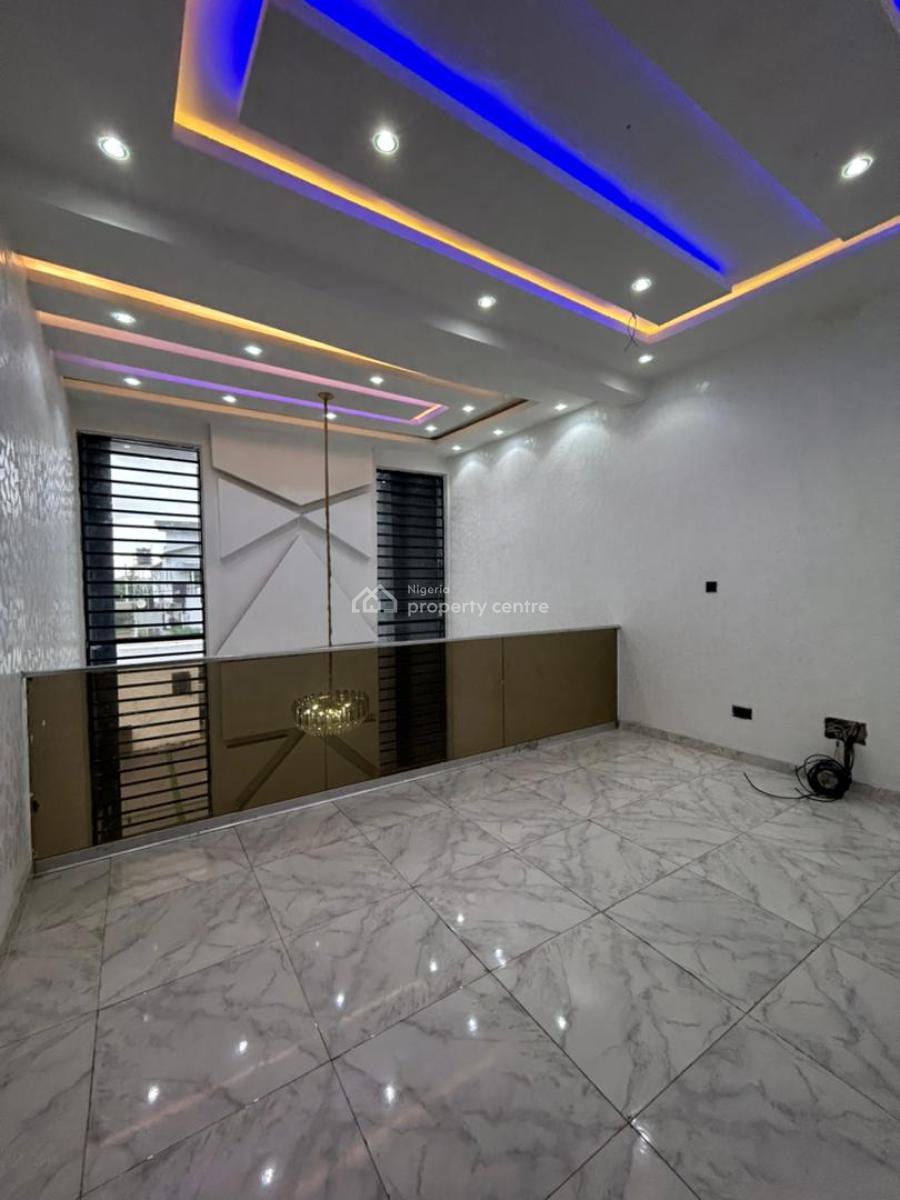 5bedroom Semi Detached Duplex with Penthouse, Osapa, Lekki, Lagos, Semi-detached Duplex for Sale