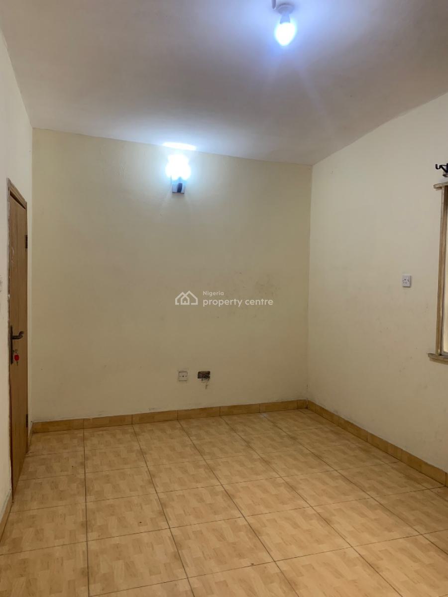 Shared Single Room, Ado, Ajah, Lagos, Self Contain (single Rooms) for Rent