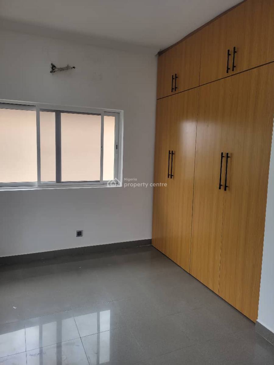 Four Bedroom Terrace with Bq, Lekki Phase 1, Lekki, Lagos, House for Rent