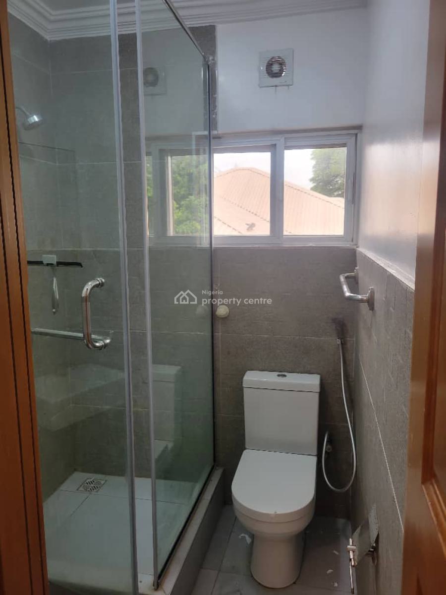 Four Bedroom Terrace with Bq, Lekki Phase 1, Lekki, Lagos, House for Rent