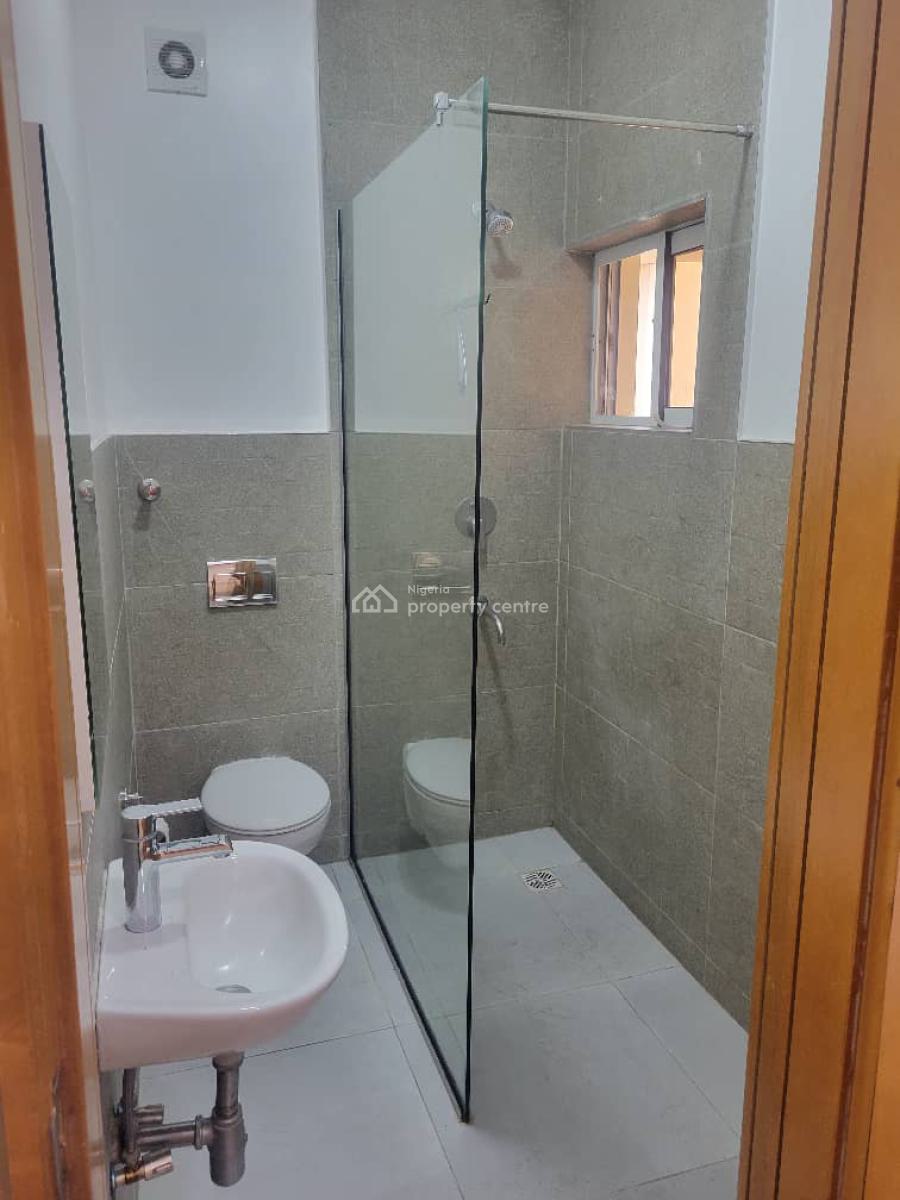 Four Bedroom Terrace with Bq, Lekki Phase 1, Lekki, Lagos, House for Rent