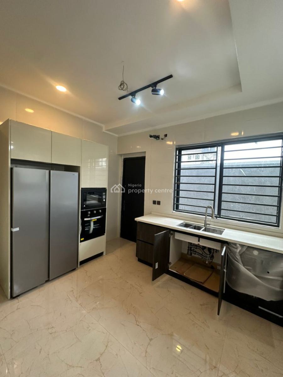5 Bedroom Semidetached Duplex, Lekki Phase 1, Lekki, Lagos, Semi-detached Duplex for Sale