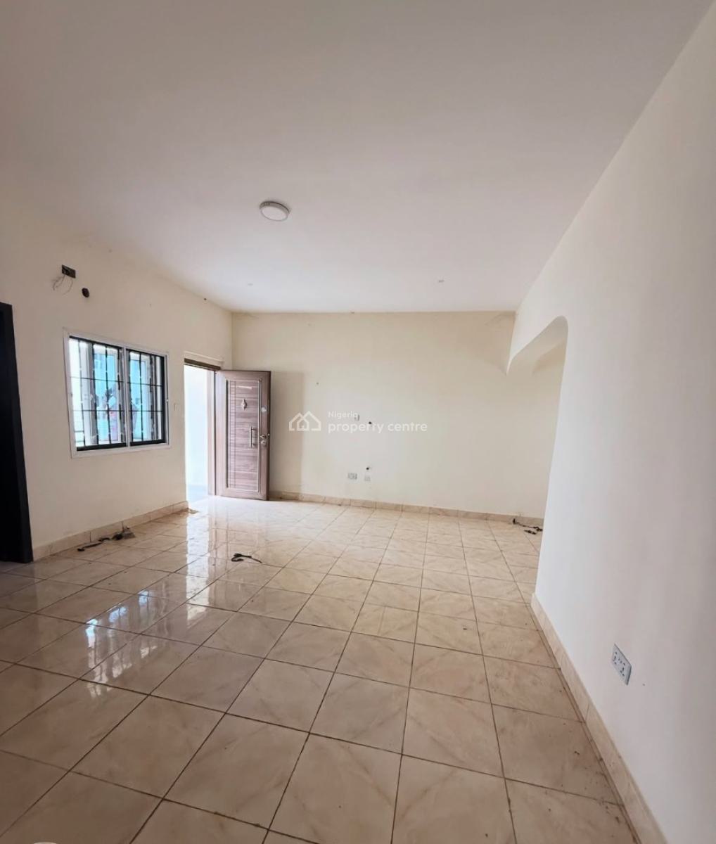 1bedroom Flat in a Clean Estate, Jahi, Inside a Tarred Estate. 2minutes Untarred Road to The House, Jahi, Abuja, Mini Flat (room and Parlour) for Rent