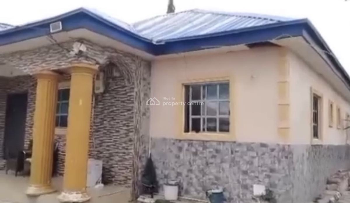 a Standard, Modern 4-bedrooms Fully Detached Bungalow, Trademore Estate, Lugbe District, Abuja, Detached Duplex for Sale