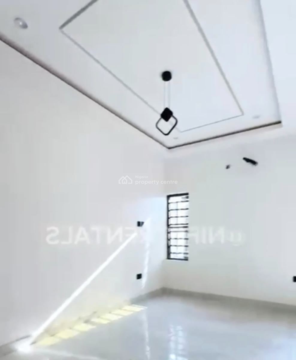 a 2 Bedroom Flat, Ologolo, Lekki, Lagos, Flat / Apartment for Rent