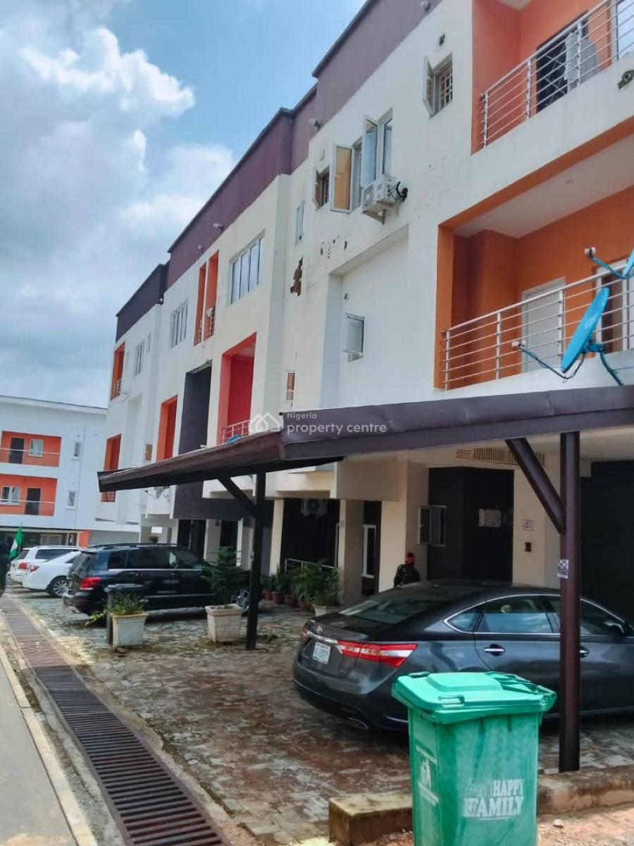 Spacious 3 Bedroom Apartment, Katampe (main), Katampe, Abuja, Flat / Apartment for Rent