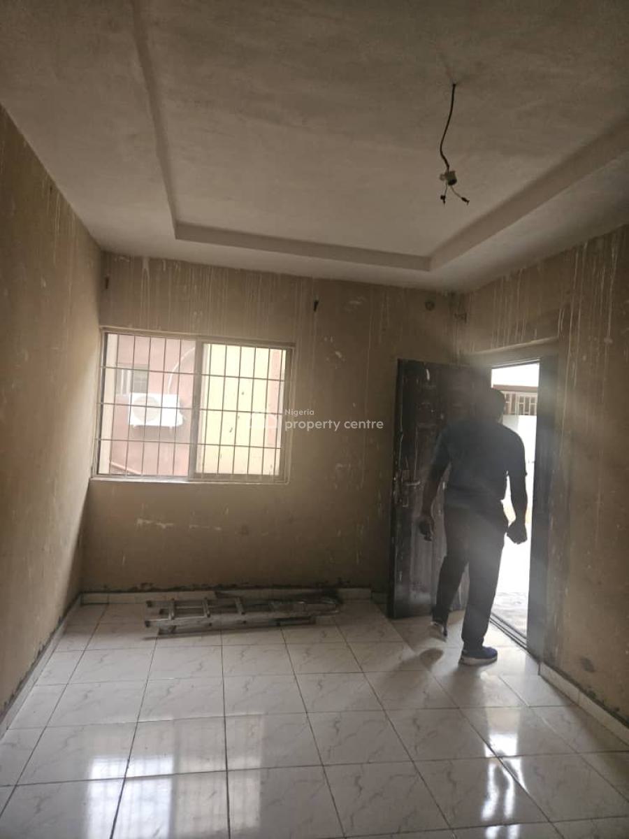 Clean Mini Flat Apartment, Omole Phase 2, Omole Phase 2, Ikeja, Lagos, Mini Flat (room and Parlour) for Rent