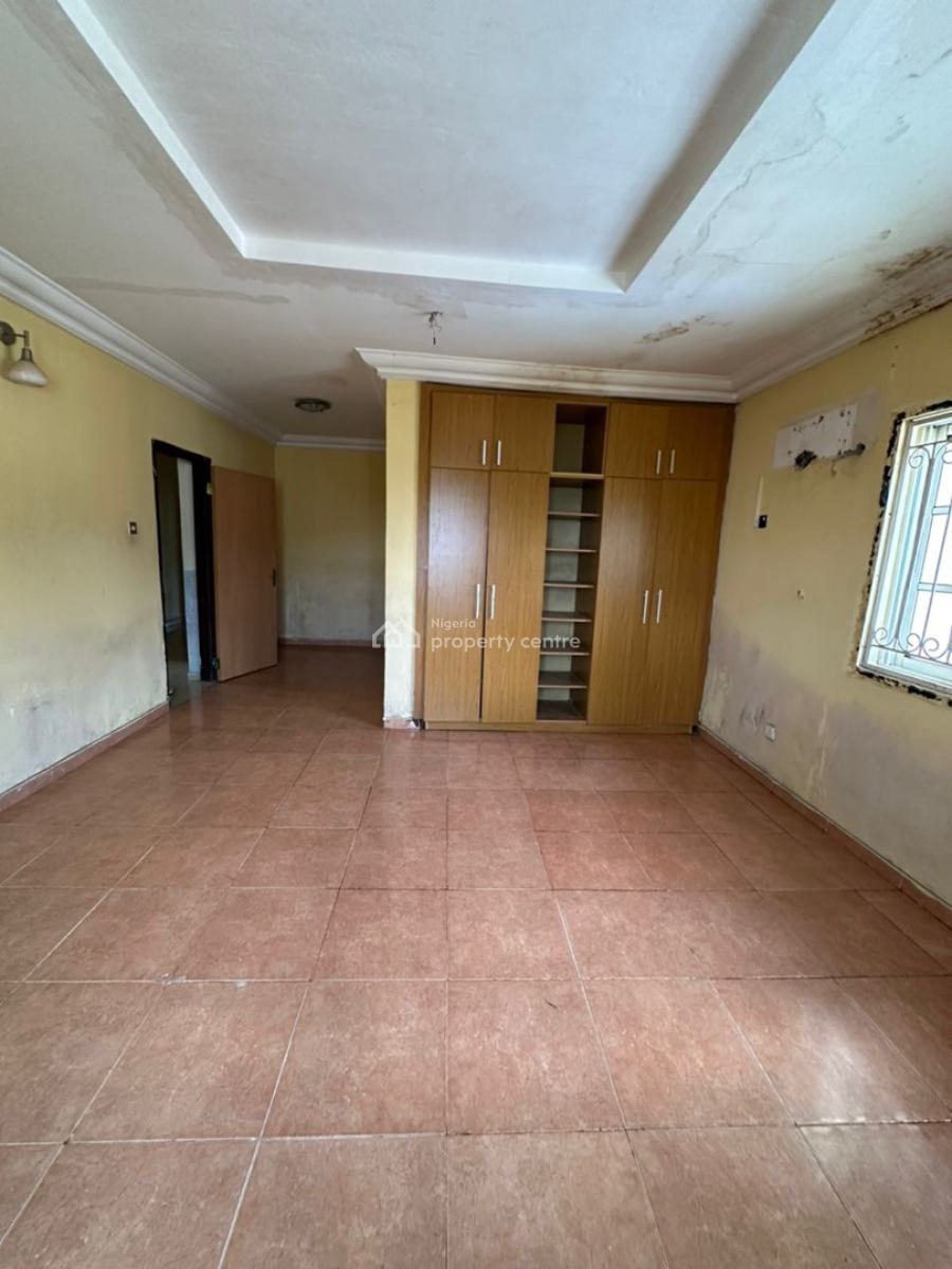 Spacious and Decent 3 Bedrooms Apartment, Maitama District, Abuja, Flat / Apartment for Rent