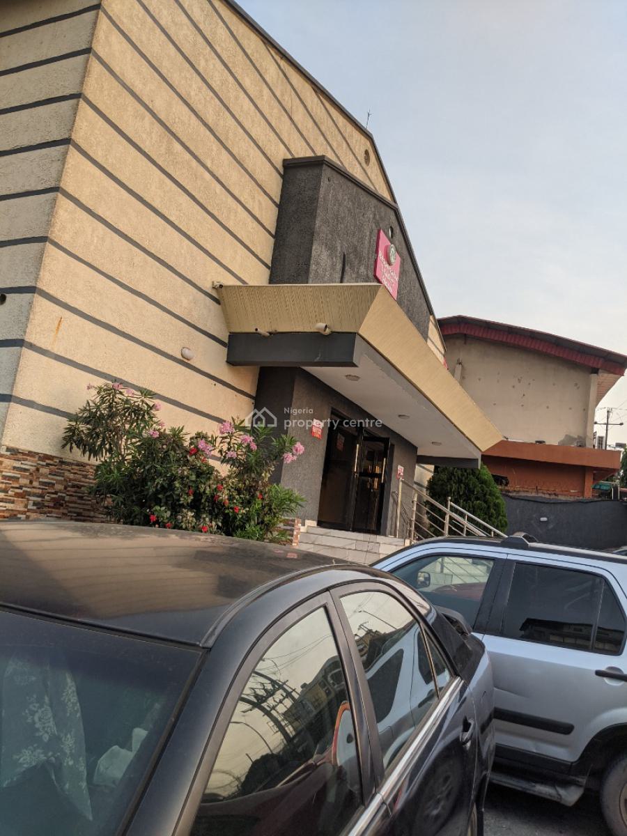 Functioning 45 Rooms, and Halls for Events, Alausa, Ikeja, Lagos, Hotel / Guest House for Sale