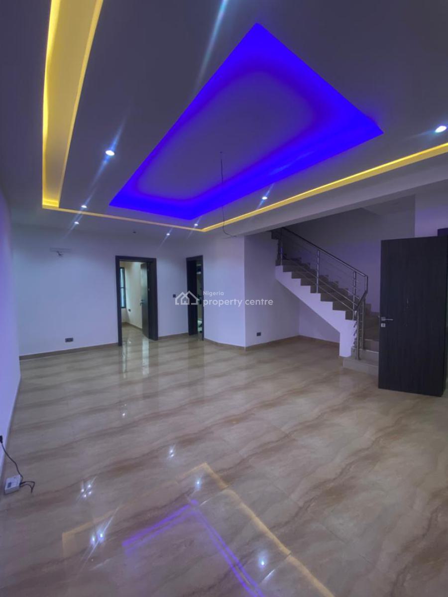 Tastefully Finished & Serviced 4-bedroom Maisonette, Olaleye Estate, Surulere, Lagos, Terraced Duplex for Sale