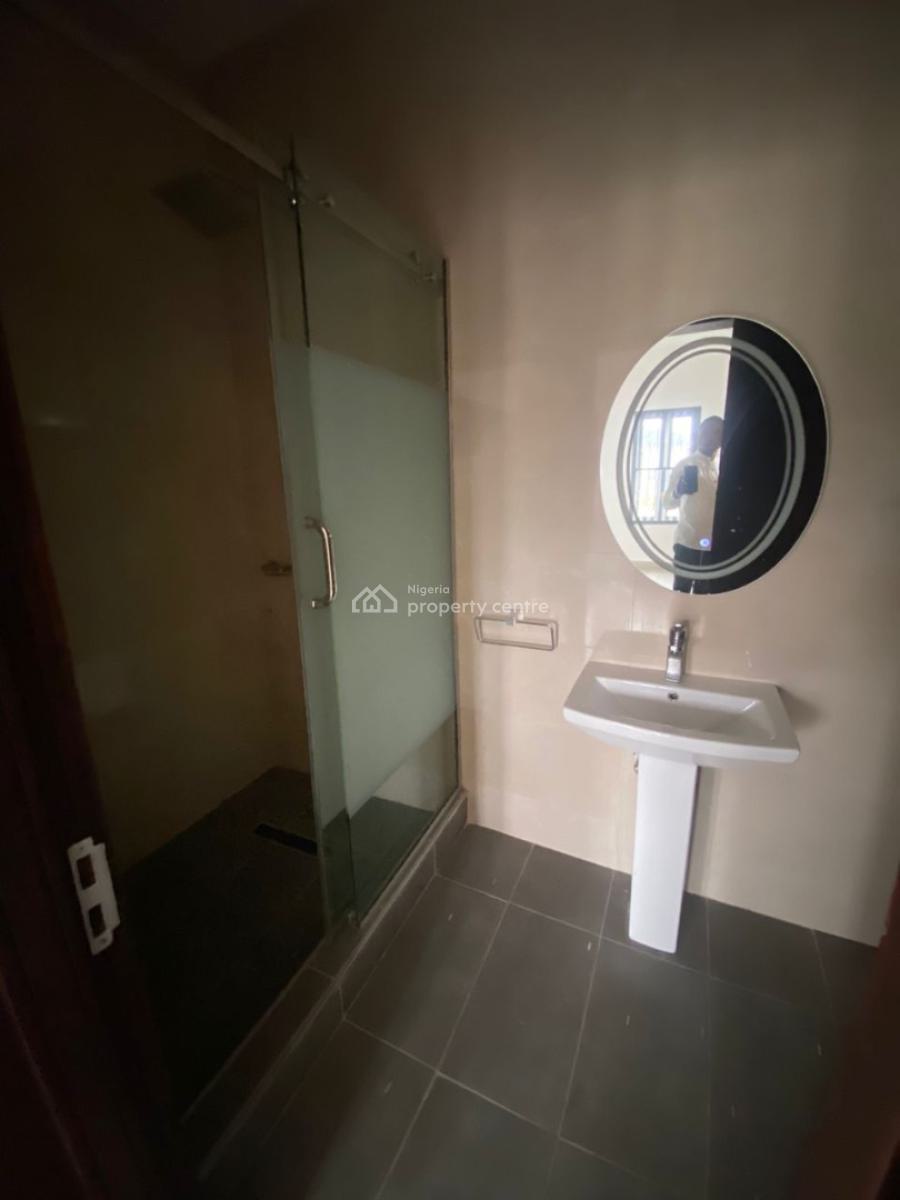 Lovely 5 Bedroom Fully Detached House with 2 Rooms Bq, Victory Park Estate Osapa, Osapa, Lekki, Lagos, Detached Duplex for Rent