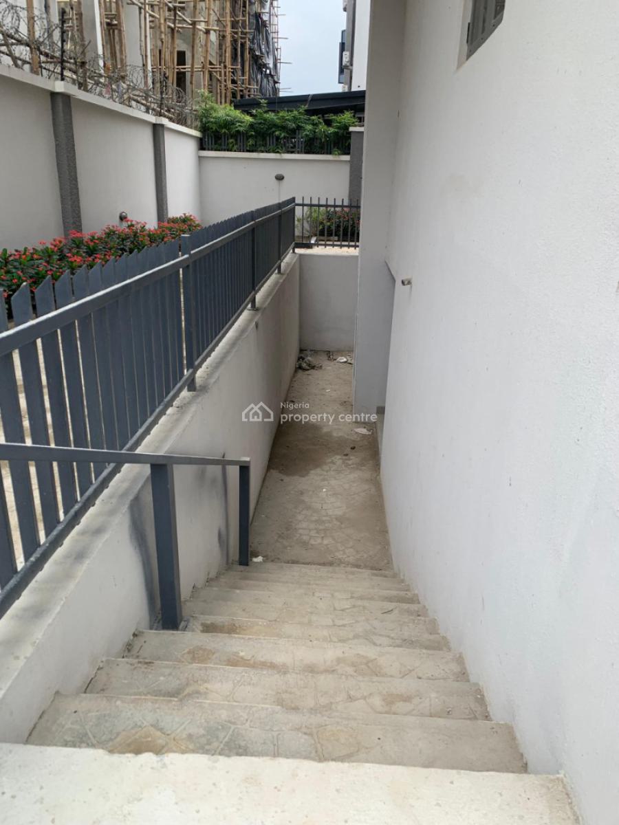5 Bedroom Fully Detached Duplex with 2 Rooms Bq, Wuye, Abuja, Detached Duplex for Sale