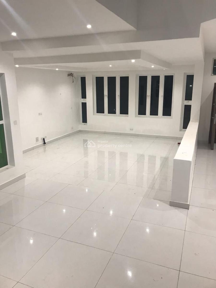 4 Bedroom Triplex with Bq, Katampe, Abuja, Terraced Duplex for Sale