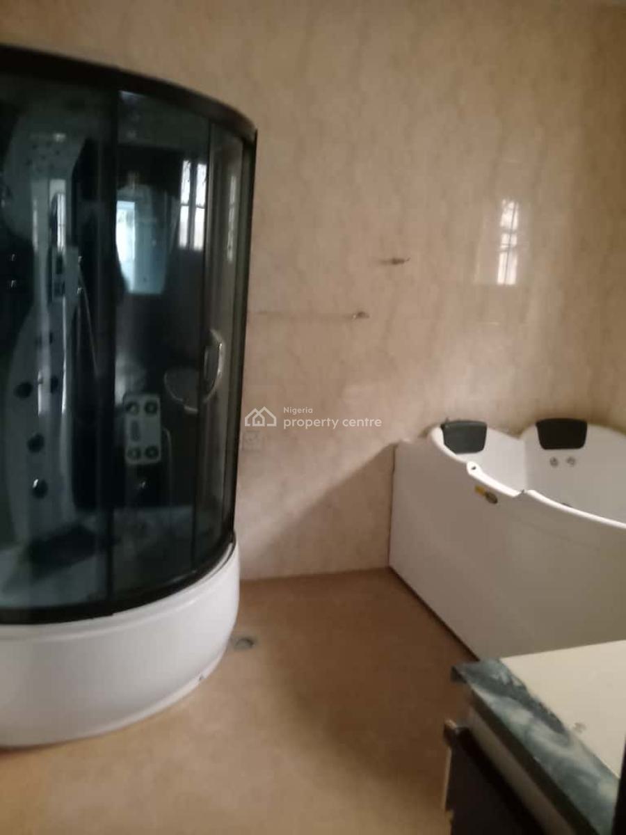 5 Bedrooms Detached Duplex with Bq, Carlton Gate Estate, By Chevron Drive, Lekki, Lagos, Detached Duplex for Rent