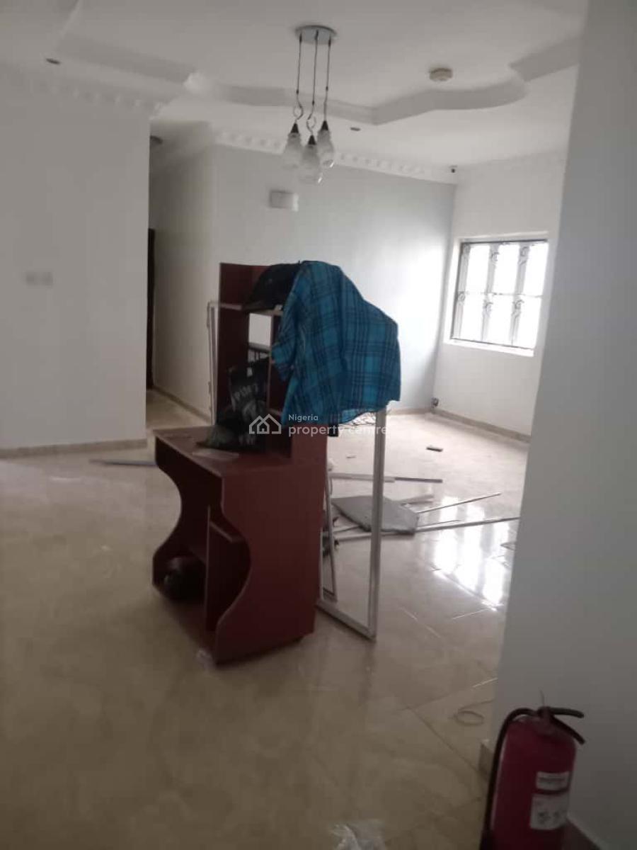 5 Bedrooms Detached Duplex with Bq, Carlton Gate Estate, By Chevron Drive, Lekki, Lagos, Detached Duplex for Rent