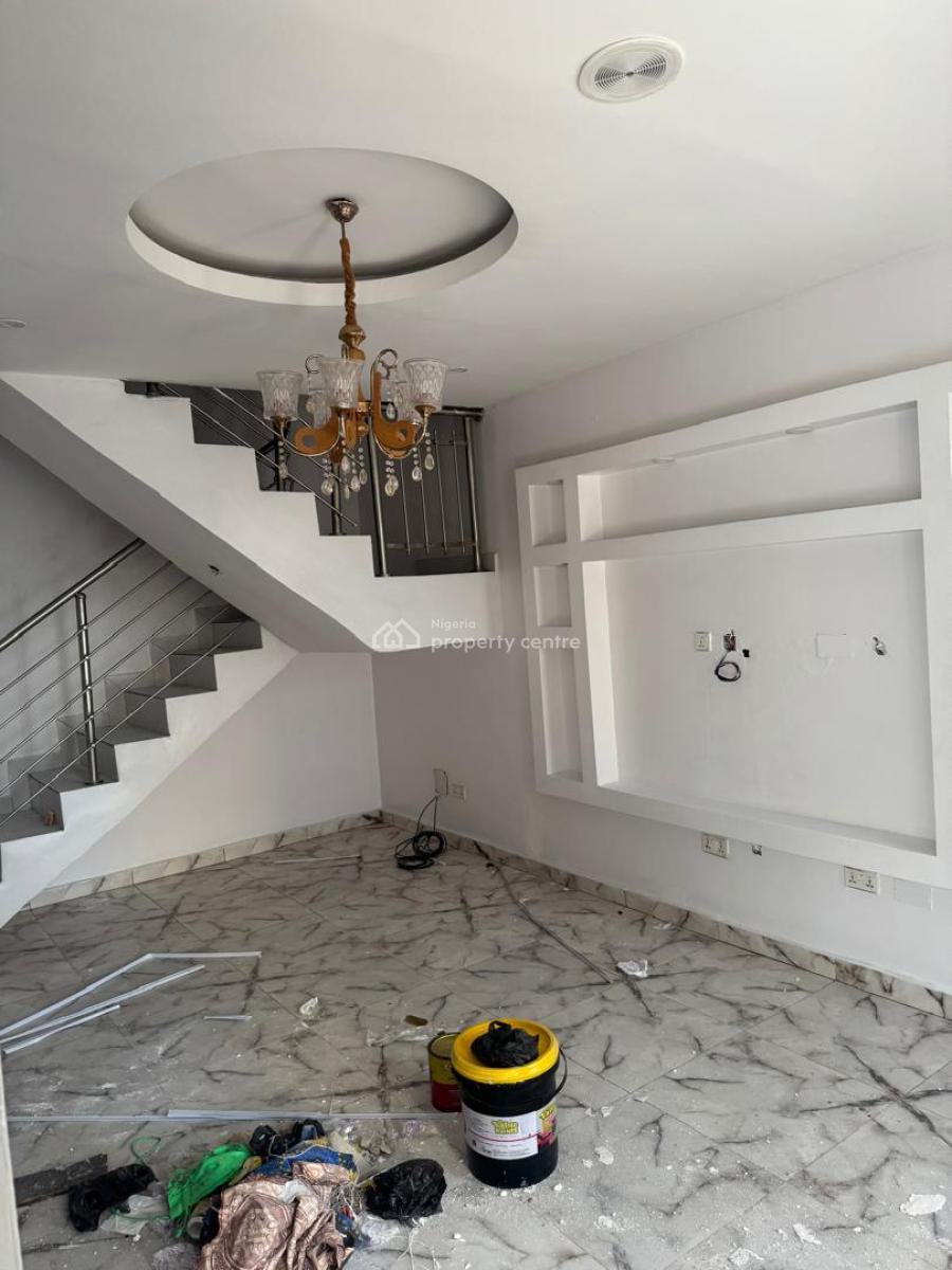 Newly Renovated 3 Bedroom Duplex with Excellent Facilities, Ilaje, Ajah, Lagos, Terraced Duplex for Rent