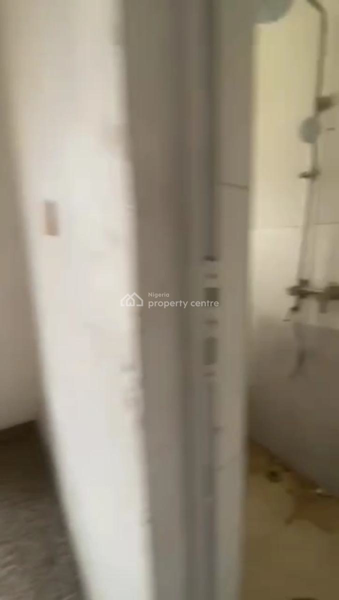 Brand New Specious 2 Bedroom Flat Up Flat, Adekunle, Yaba, Lagos, Flat / Apartment for Rent