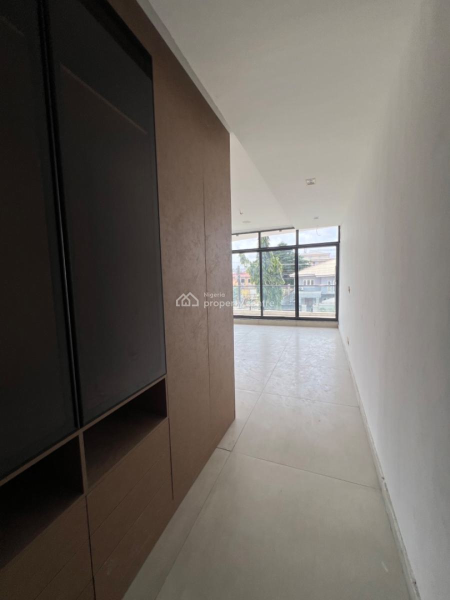 5 Bedroom House, Lekki Phase 1, Lekki, Lagos, Detached Duplex for Sale
