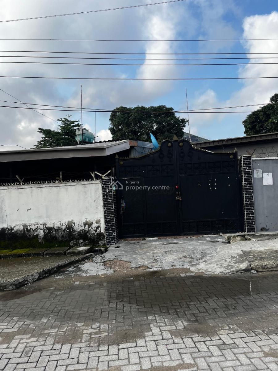 Bungalow in a Secured Estate, Surulere, Lagos, Detached Bungalow for Sale