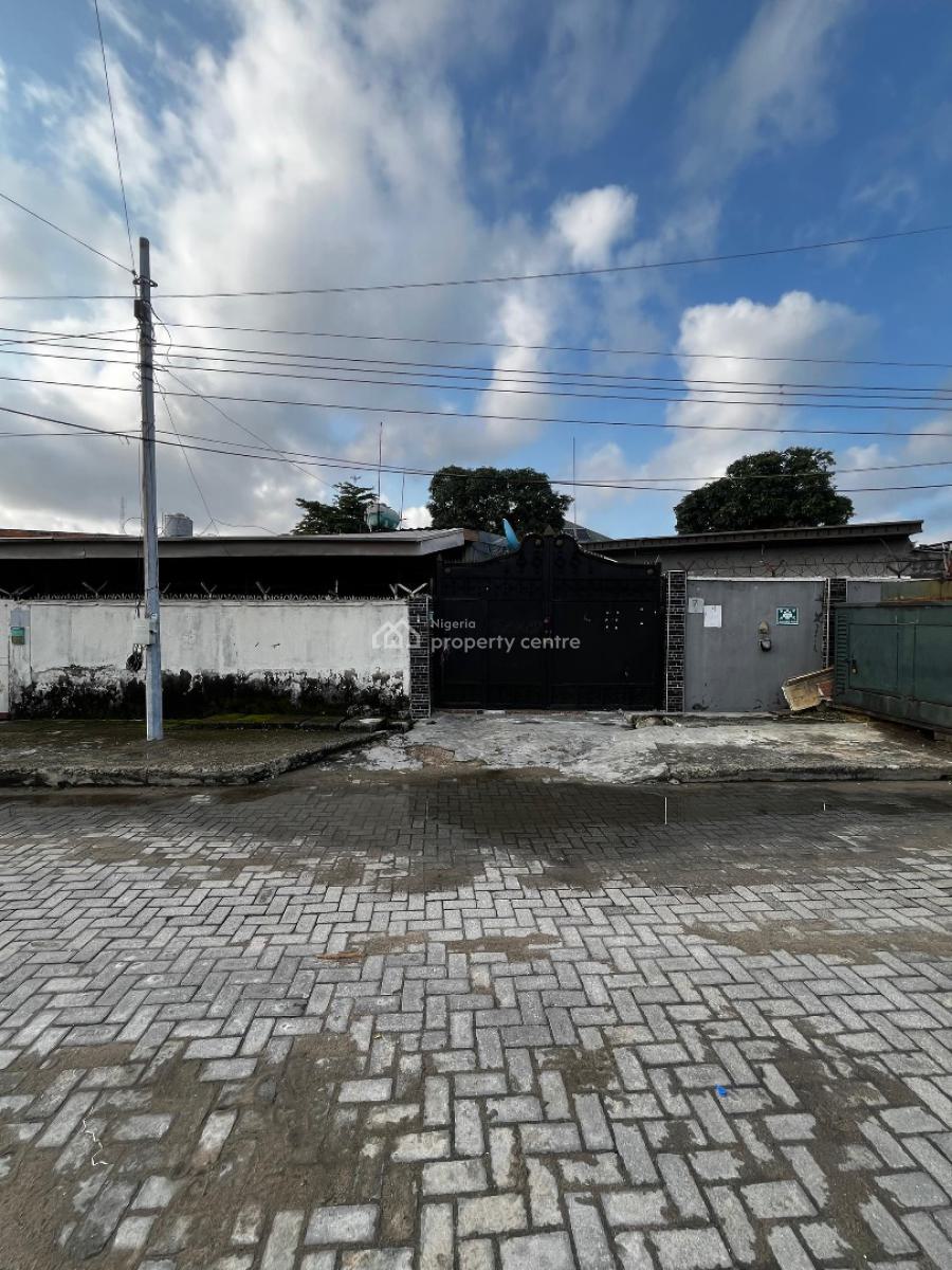 Bungalow in a Secured Estate, Surulere, Lagos, Detached Bungalow for Sale